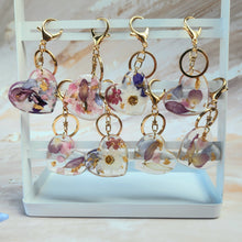 Load image into Gallery viewer, Floral Keychains
