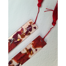 Load image into Gallery viewer, Rose Petal Bookmark