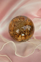 Load image into Gallery viewer, Sphere (L)
